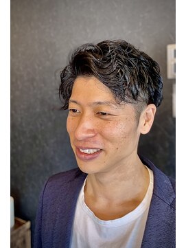 バーバークラシックス(BARBER CLASSICS) 73パーマスタイル