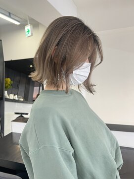 ルーヴェ(LOWE) 【なつみ】ミルクティベージュナチュラルウェーブボブ