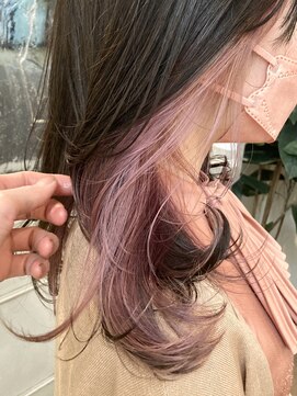 アミュレ(Amule) 大人ガーリー透け感インナーピンクラベンダーミディ梅ヶ丘美容室