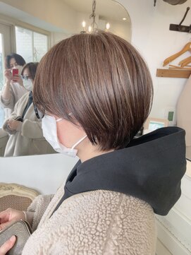 アミュレ(Amule) 白髪ぼかしショコラアッシュハイライト丸みボブ40代梅ヶ丘美容室