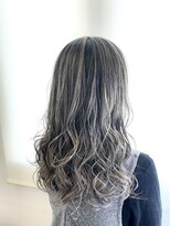 リミットバイアフィナー 大宮店(limit by Afinar)&nbsp;シルバーアッシュ×バレイヤージュカラー【大宮】