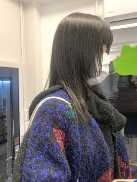 ラレイ ハラジュク(Lalei harajuku) 顔周りレイヤー/姫カット/暗髪カラー/ダークグレーカラー