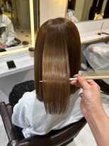 エコル(EKOLU)&nbsp;髪質改善酸性ストレート