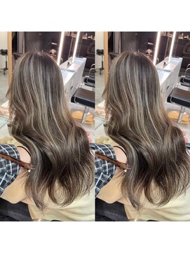 ブレンド 渋谷(BLend) マチルダボブ　前髪ハイライトグレージュ