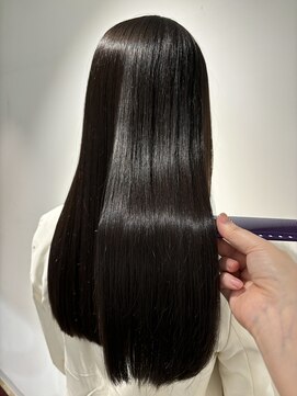 エムスリーディー アルル 赤坂店(M3D alulu) ブラック