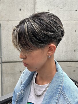 イーラ(era) ニュアンスパーマセンターパート