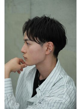 リップス 自由が丘(LIPPS) 韓国ヘア センターパート