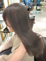 グレージュ  アッシュグレー  透明感カラー