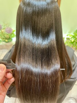 タックバイハレ たまプラーザ(takk by Hale) [takk]髪質改善縮毛矯正/チェリーブラウン/ホワイトグレージュ