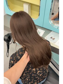 ノー バイ イオエ 西梅田(no. by ioe) ブリーチなしカラー/髪質改善/ミルクティーベージュ/小顔へア