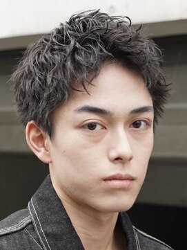 フィフス 栄(fifth) 名古屋栄スパイキーショートアップバング短髪メンズカット30代