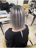 アンブレラカラーグレージュハイライトイメチェン似合わせカット