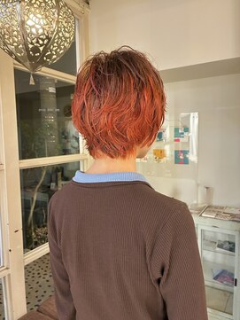 ロライマ 代官山(roraima) くせ毛ショート マッシュウルフ アプリコットオレンジ