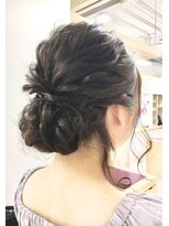 ブロッサム ヘアデザイン(blossom)&nbsp;ルーズシニヨン