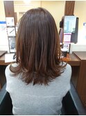 ミディアムボブ
