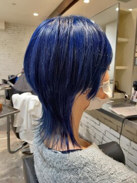 アレクサンドルオブカラーズカナザワ(ALEXANDRE OF COLORS KANAZAWA) マッシュウルフ