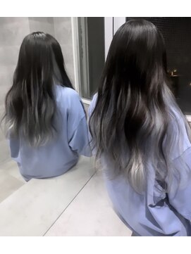 ルイス(L'wis) 艶やかな輝き♪インナーカラー ホワイトグレー【L'wis乙津】