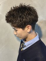 ニアウ 高崎店(Niau)&nbsp;メンズショートスパイキーツイストスパイラルパーマ群馬高崎眉毛