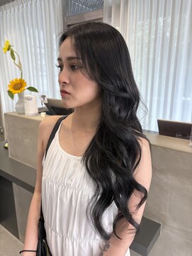 リリー(Lilley) 【稲永麻衣】コリエク+羽エクステ+ロングヘア+韓国ヘア