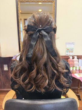 ハーフアップスタイル