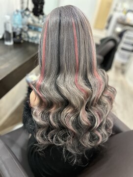 グランディールヘアデザイン(grandir hairdesign) 2色メッシュ！Yurika--