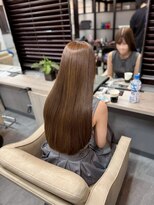 シシ 新宿(She 2.)&nbsp;ココアブラウン/美髪/透明感/艶髪ロング/髪質改善ストレートUP