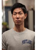 ナチュラルアップバングサイドツーブロックスタイル