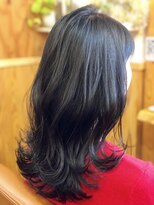 ララテラス(LaLa Terrace)&nbsp;ブルーブラック×外ハネふわミディ