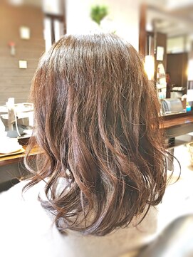 キャン 温品店(CAN) 【CAN】大人気☆大人キレイなセミロングスタイル