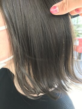 ネイヴィル(navile) 赤みゼロ◎ブリーチなしのオリーブベージュ