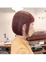 マウロア(MAULOA)&nbsp;“ビビットカラー　ストレートボブ　ぱつんとボブ”中西英美子