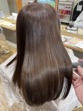 ラミール 学園店(lamiell) ロング/髪質改善/ラベンダーベージュ/ラベージュ/ツヤ髪