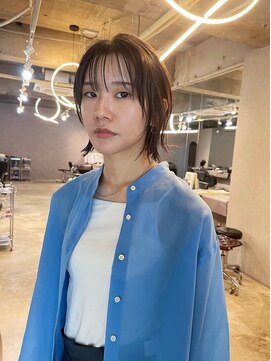 イトシテ 外ハネレイヤーボブ【本多身和子】