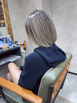 サニー 渋谷(SUNNY) バレイヤージュ、ハイライト、レイヤーロング、グレーベージュ