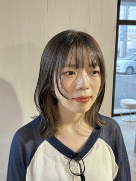 リム(RIM.) オリーブベージュ/顔周りレイヤー/イヤリングカラー/グレージュ