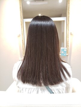 オルガ(Olga) 髪質改善/縮毛矯正/ストレート/ナチュラル/カラー/白髪染め