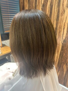 ヘアリゾート粋 トゥジュ 池袋東口店(tujuh) 立体感ショートミディ/丸みレイヤー/ベージュカラー