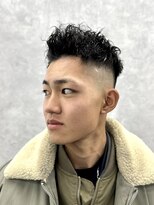 クロムトウキョウ ザ バーバー ネオン 新宿店(CHROM TOKYO the Barber ne/on)&nbsp;スキンフェード×ツイストパーマ