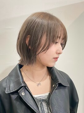 サクラ オモテサンドウ(SAKURA) 切りっぱなしボブ×オリーブベージュ◎ブリーチ/髪質改善/表参道