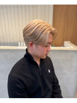 メンズバイココテラス 豊中(men's by cocoterace) メンズカット/ブリーチ/ホワイトベージュ/センターパート