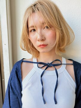 カバーヘアアンドスパ ブリス 浦和(COVER HAIR&SPA bliss) 小顔透明感◎ハイトーンショートボブ×ふんわりエアリー感p浦和