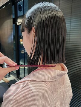 オーガニック アトリエ 大宮(organic+atelier) 冬◎大人可愛い黒髪ボブ×ぷつっとラインで美髪見せ
