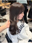 柔らかさと深みのあるグレージュカラー