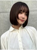 暗髪切りっぱなし韓国ボブヘア小顔顔まわりレイヤーぱっつん前髪