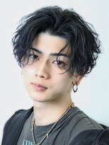 クロトヴィラ 天神大名(KUROT villa)&nbsp;ミディアムシャドウフェザーセンターパート