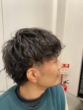 ヘアーアンドグルーミング ヨシザワインク(HAIR&GROOMING YOSHIZAWA Inc.) スパイラルパーマツーブロックショート束感バーバー爽やか清潔感