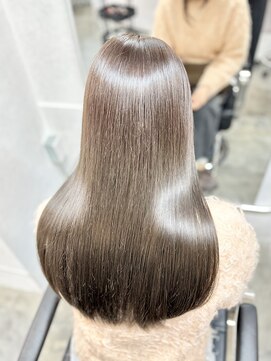 ヌフ(neuf) 髪質改善×透明感グレージュストレート【池袋/イメチェン】