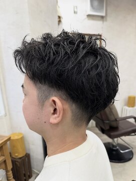 ジュノ(Jeuno) 刈り上げメンズショート