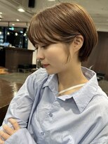 アビー(ABBEY) ショートショートボブショートヘア大人ショート耳掛けショート