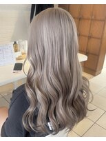 ヴァンカウンシル 春日井店(VAN COUNCIL) White milk tea